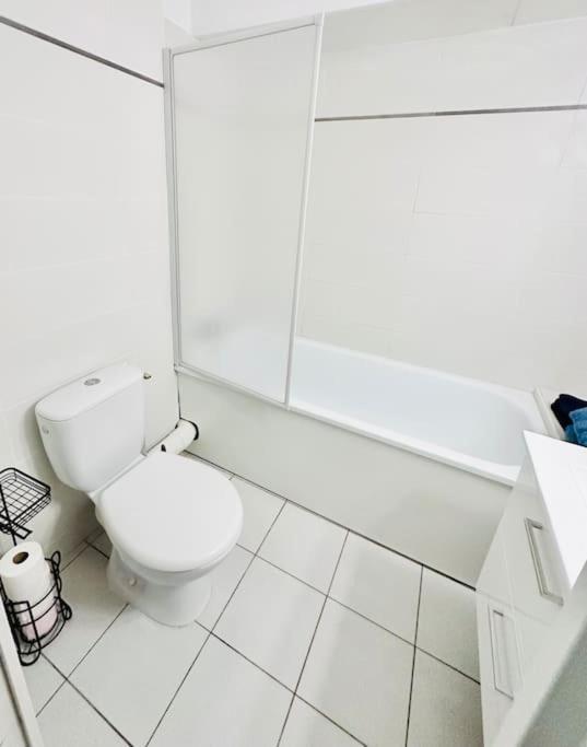 Ferienwohnung Studio Gare St Roch Avec Box De Garage Montpellier Exterior foto