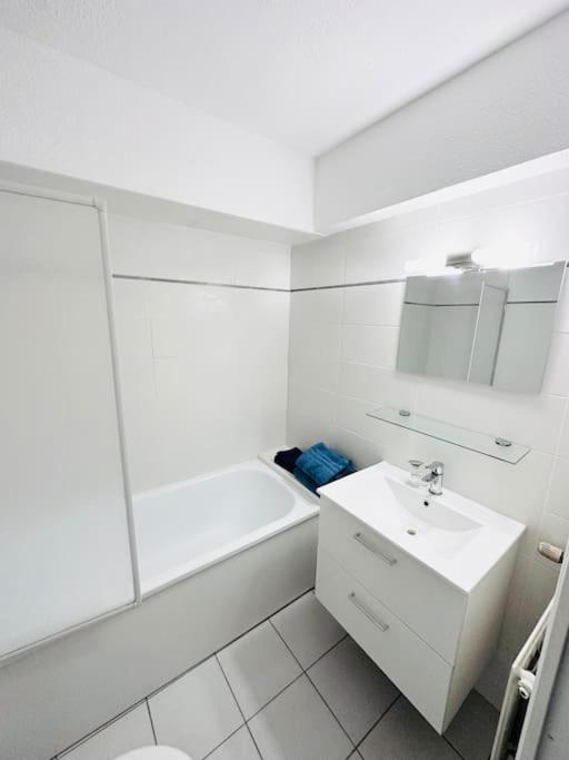 Ferienwohnung Studio Gare St Roch Avec Box De Garage Montpellier Exterior foto